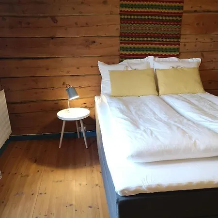 Tranoya Guest house *