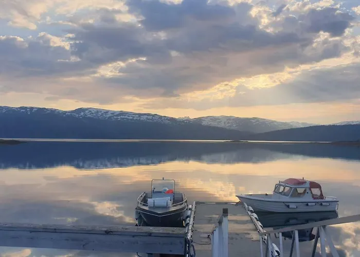 بيت ضيافة Tranoya Tranøya